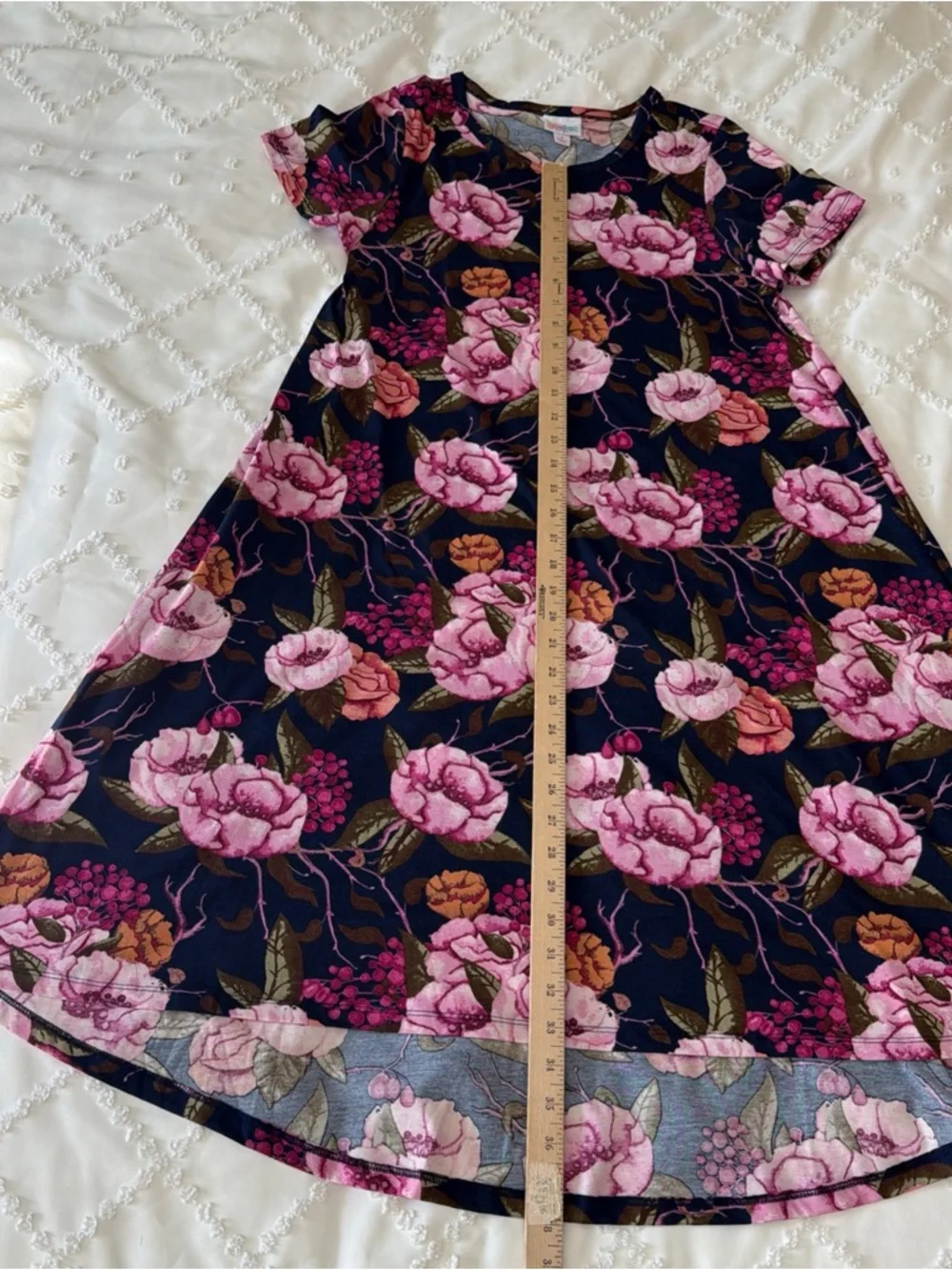 LuLaRoe Womens Carly Dress Navy with Pink Floral Print Size Small Y2K Hi Low Hem - Picture 5 of 7